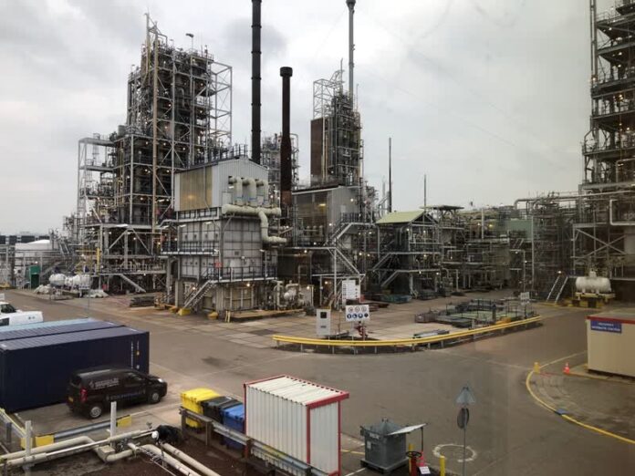 chemours fabriek rijnmond