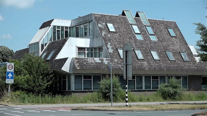 poldermolen voorm politiebureau