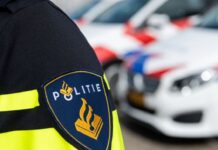 Man slaat agent en springt van balkon