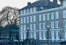 Vrouw (27) in Gorinchem is doodgestoken, gewonde man (26) is verdachte