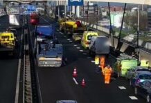 Kettingbotsing op Van Brienenoordbrug