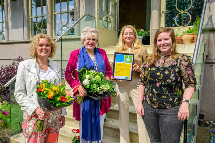 Persfoto Keurmerk Vrijwilligersbeleid