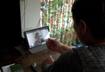 Meer doen, met minder zorgpersoneel: beeldbellen vast zorgonderdeel Waardeburgh