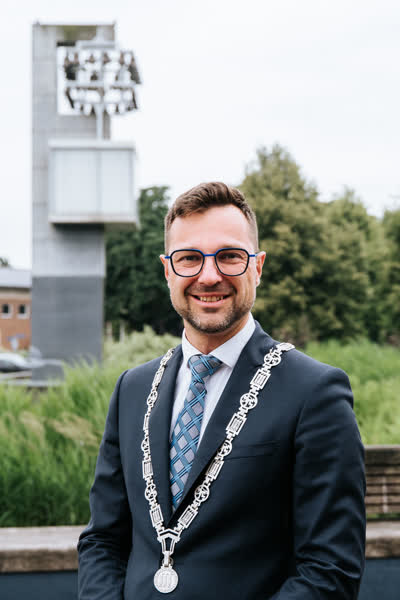burgemeester zwijndrecht leon anink