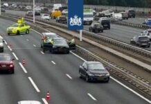 Meerdere voertuigen botsen op Van Brienenoordbrug