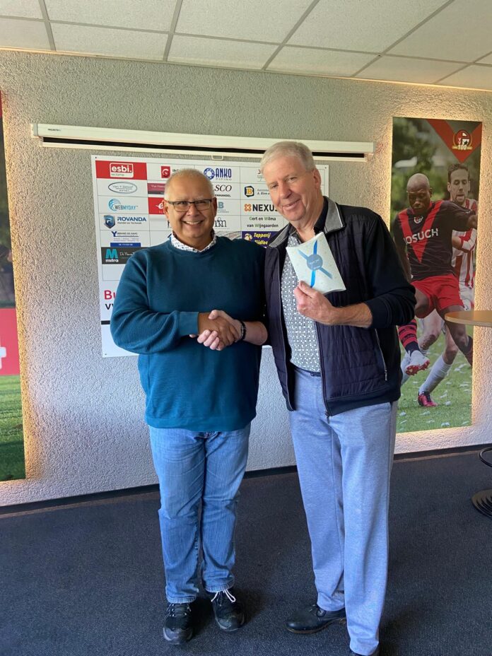 VV Papendrecht bedankt clubscheidsrechters C