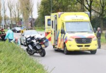 Vrouw op scootmobiel aangereden